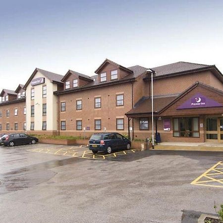 Premier Inn Ripley Ріплі Екстер'єр фото