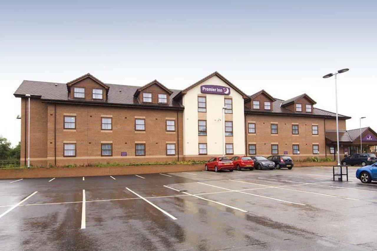 Premier Inn Ripley Ріплі Екстер'єр фото
