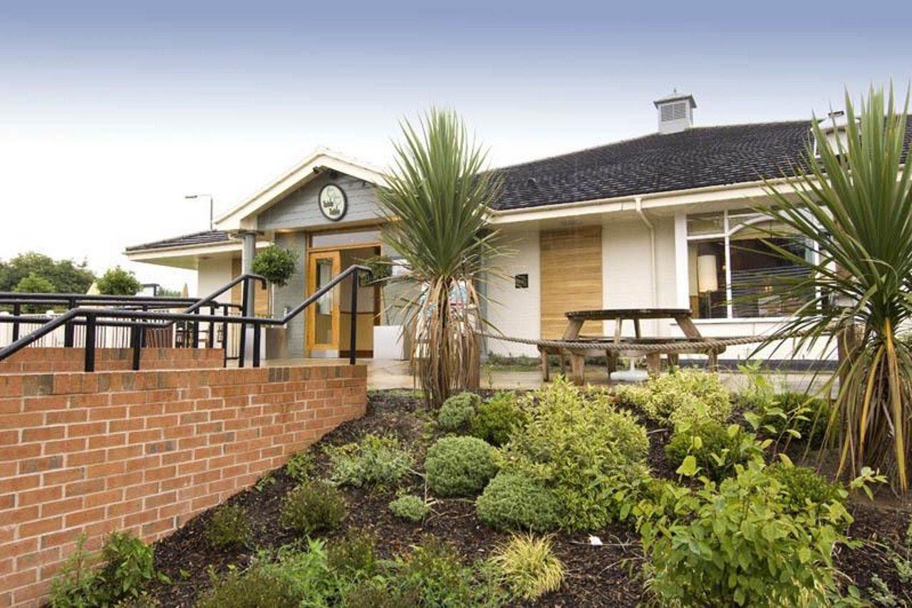 Premier Inn Ripley Ріплі Екстер'єр фото
